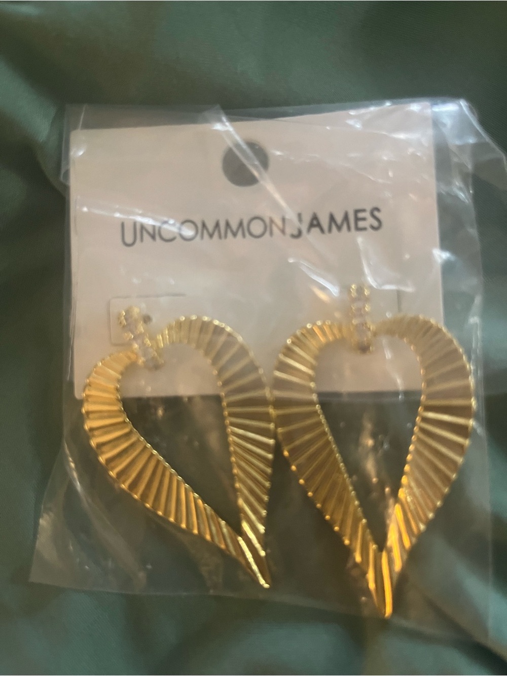 Uncommon James Ribbed Gold Heart Hoop Earrings